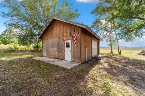 1230 SW Valencia Heights Avenue Dunnellon FL 34431