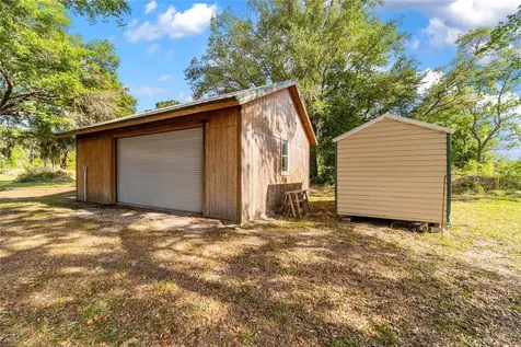1230 SW Valencia Heights Avenue Dunnellon FL 34431