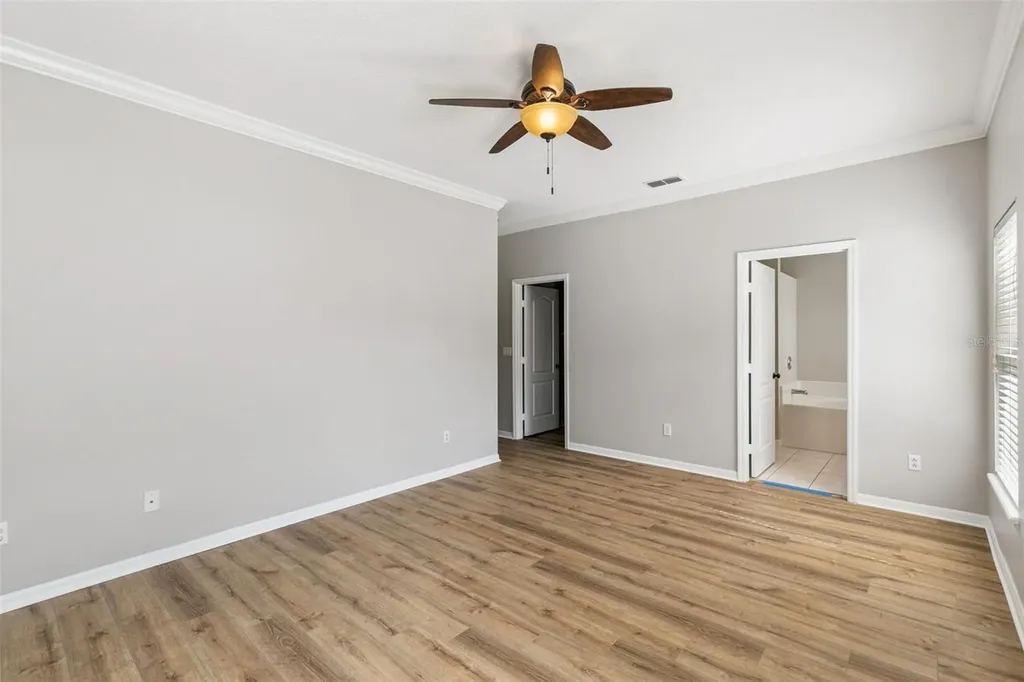 10513 Leader Lane Orlando FL 32825