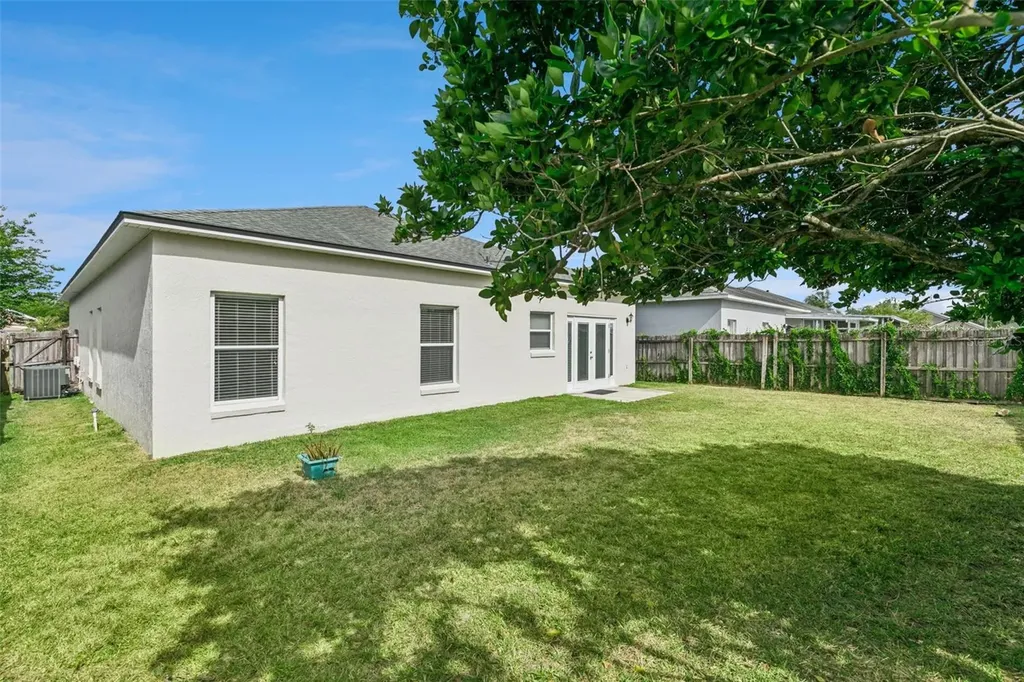10513 Leader Lane Orlando FL 32825