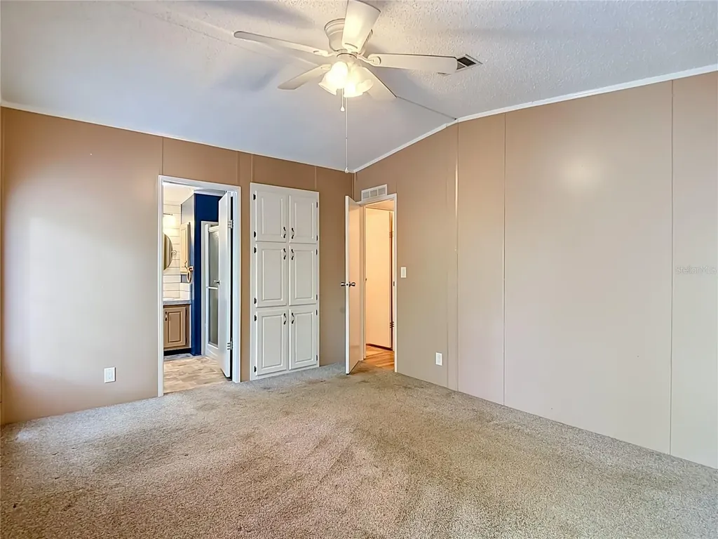 38906 Alston Avenue Zephyrhills FL 33542