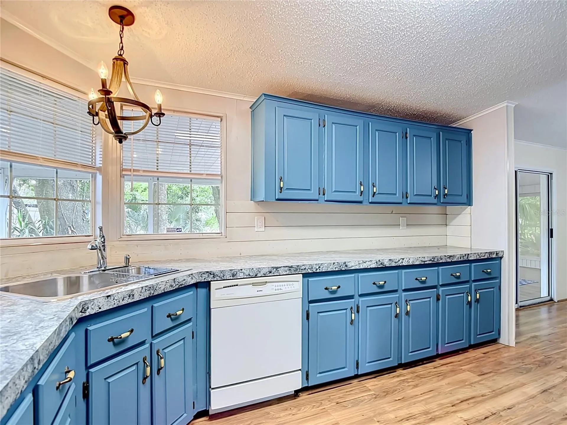 38906 Alston Avenue Zephyrhills FL 33542