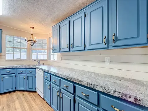 38906 Alston Avenue Zephyrhills FL 33542