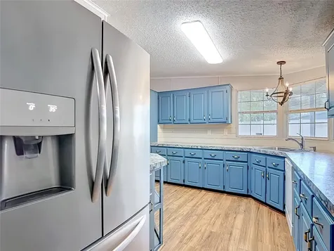 38906 Alston Avenue Zephyrhills FL 33542