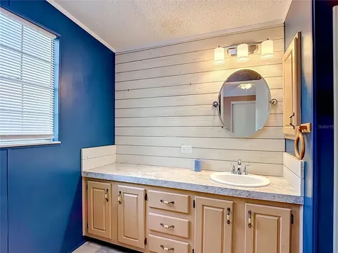38906 Alston Avenue Zephyrhills FL 33542
