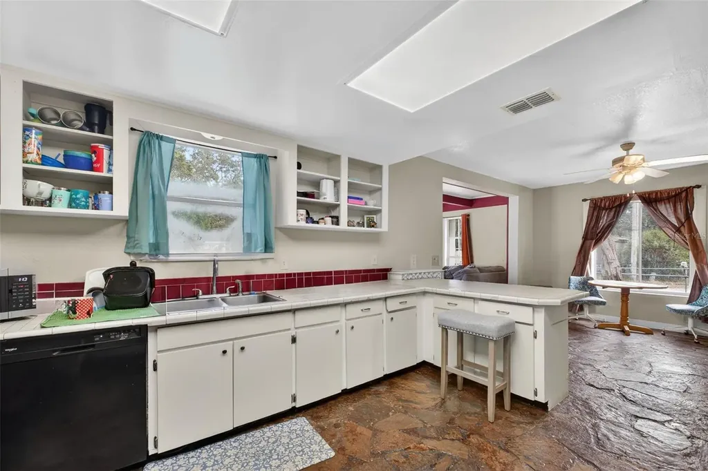 39243 Lizabeth Circle Zephyrhills FL 33542