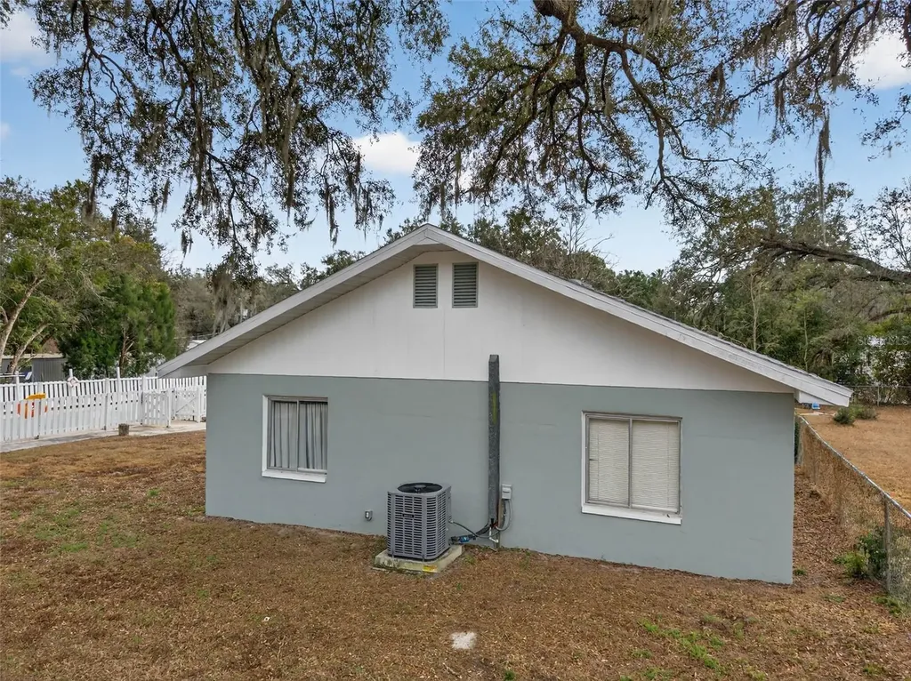 39243 Lizabeth Circle Zephyrhills FL 33542