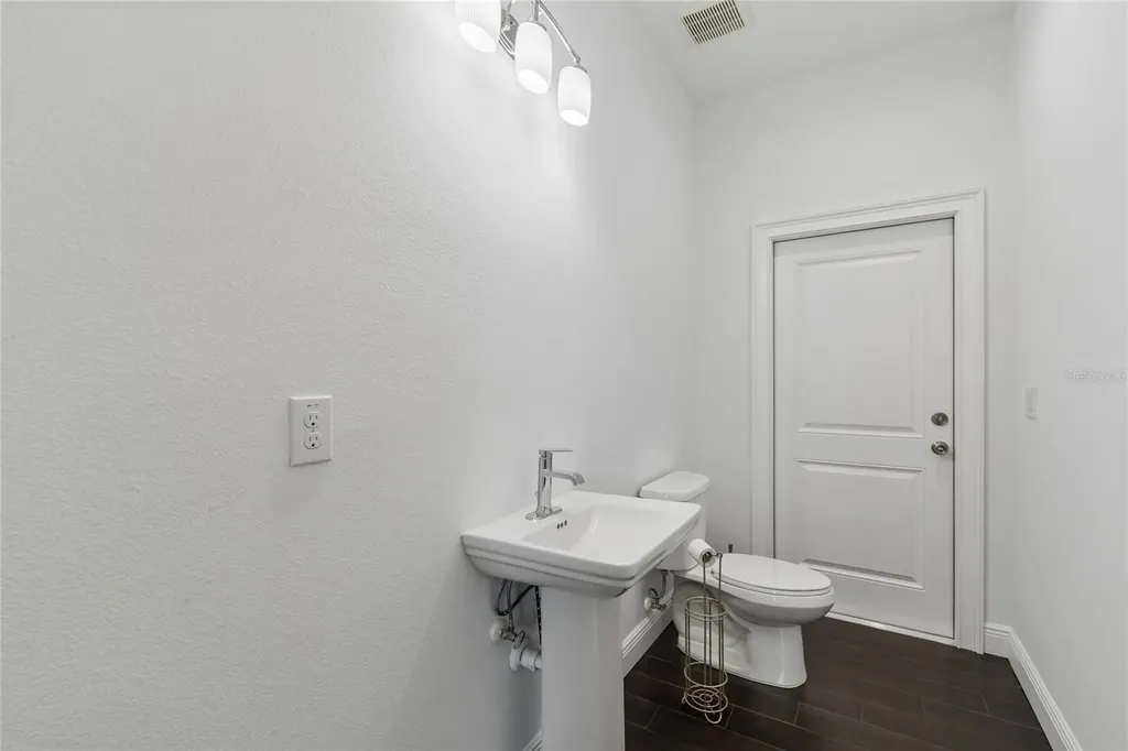 5803 N Fremont Avenue Tampa FL 33603