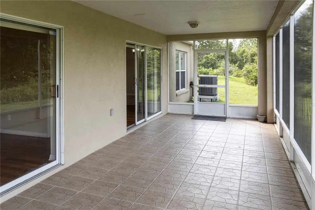 29841 Morningmist Drive Wesley Chapel FL 33543
