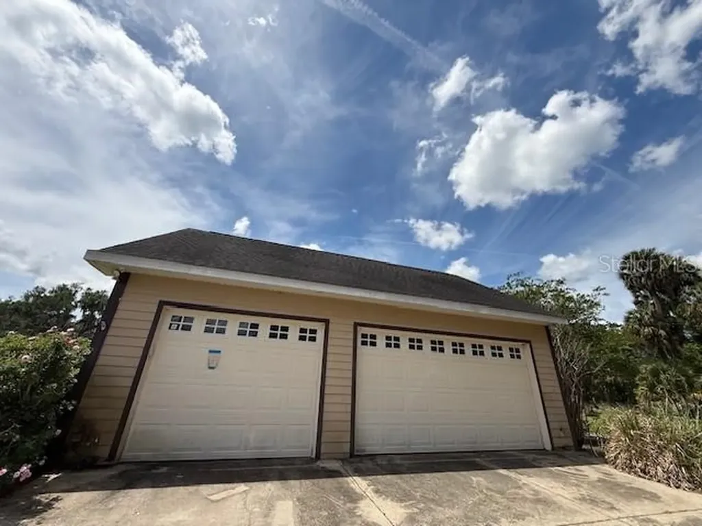 2305 SE 108th Lane Ocala FL 34480