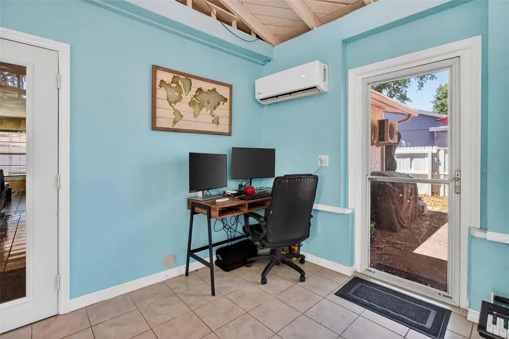 2071 59th Street N Clearwater FL 33760
