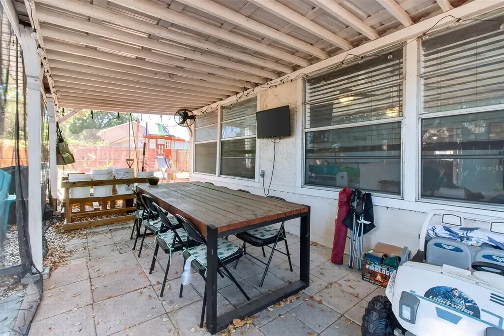 2071 59th Street N Clearwater FL 33760