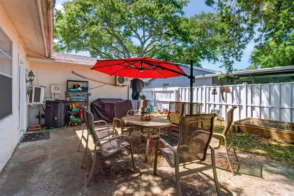 2071 59th Street N Clearwater FL 33760