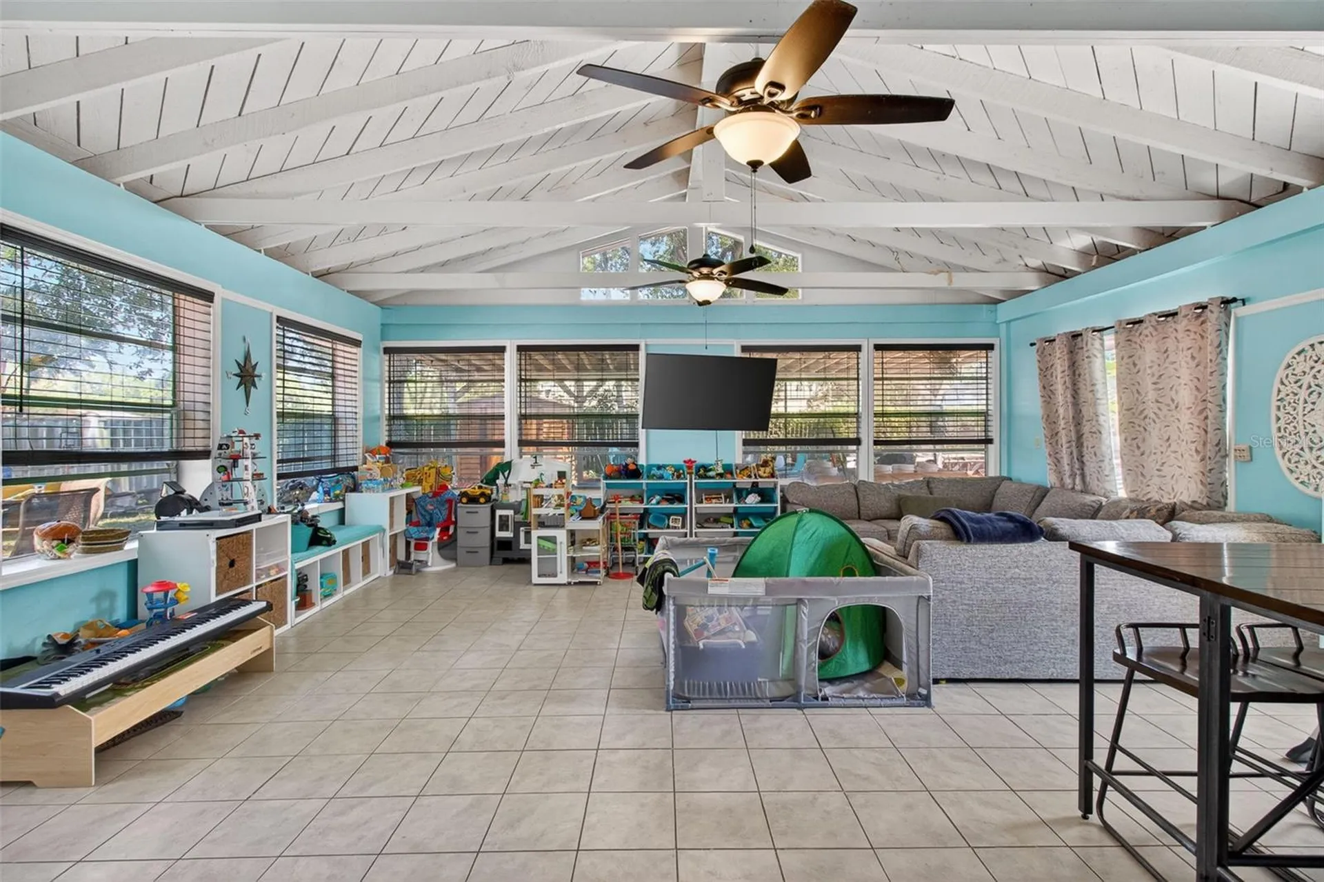 2071 59th Street N Clearwater FL 33760