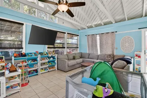 2071 59th Street N Clearwater FL 33760