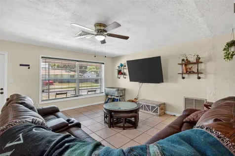 2071 59th Street N Clearwater FL 33760
