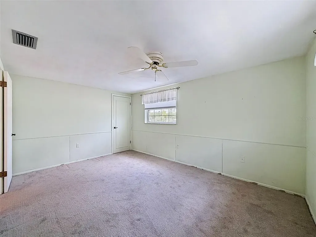12813 3rd Isle Hudson FL 34667