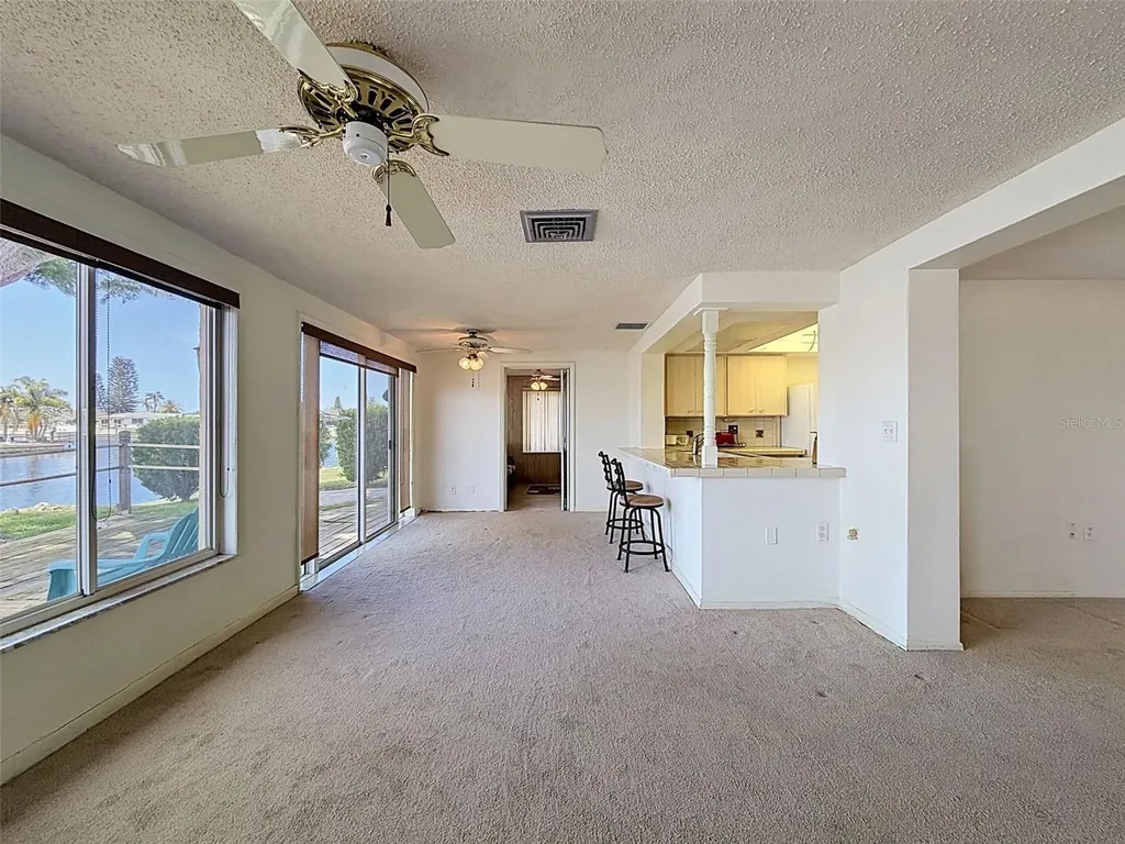 12813 3rd Isle Hudson FL 34667