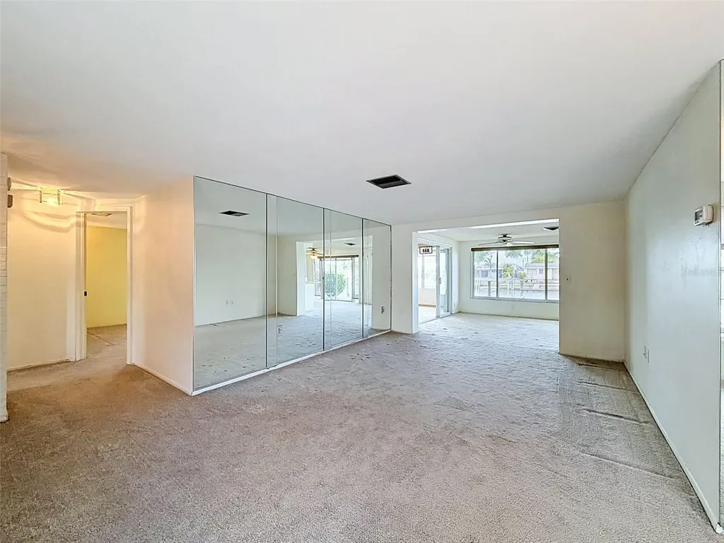 12813 3rd Isle Hudson FL 34667