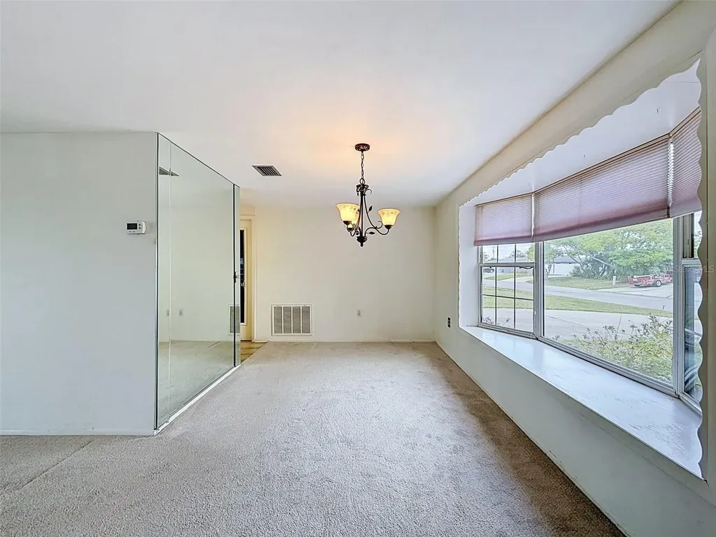 12813 3rd Isle Hudson FL 34667