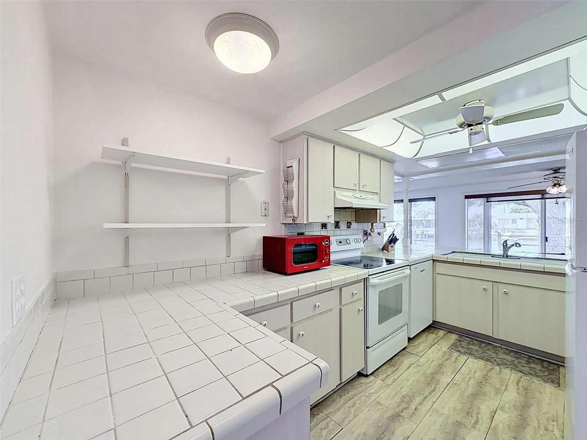 12813 3rd Isle Hudson FL 34667