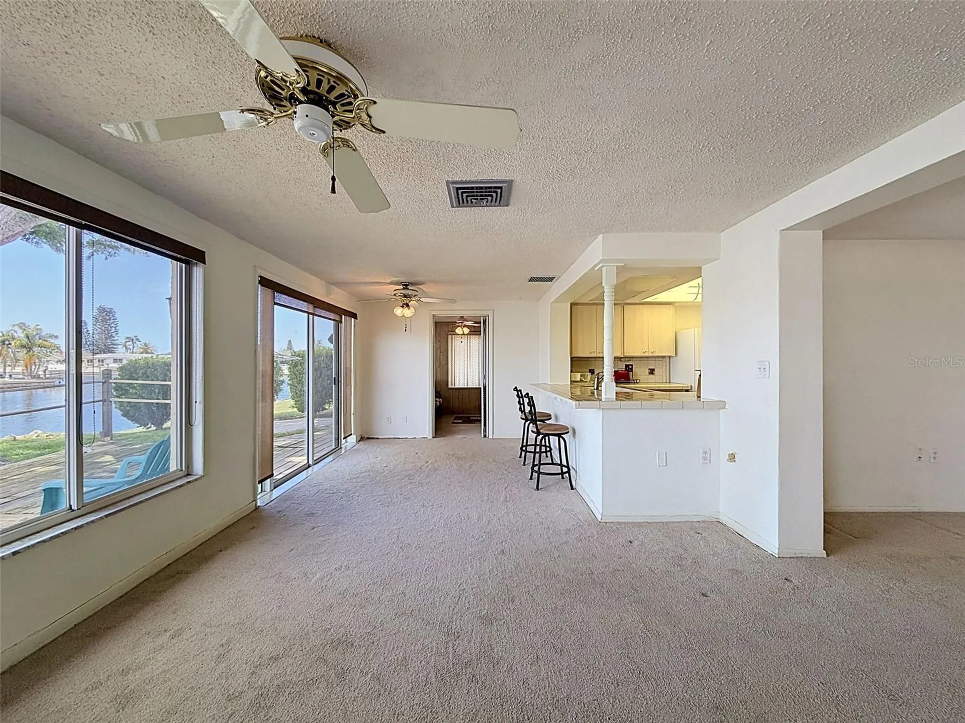 12813 3rd Isle Hudson FL 34667