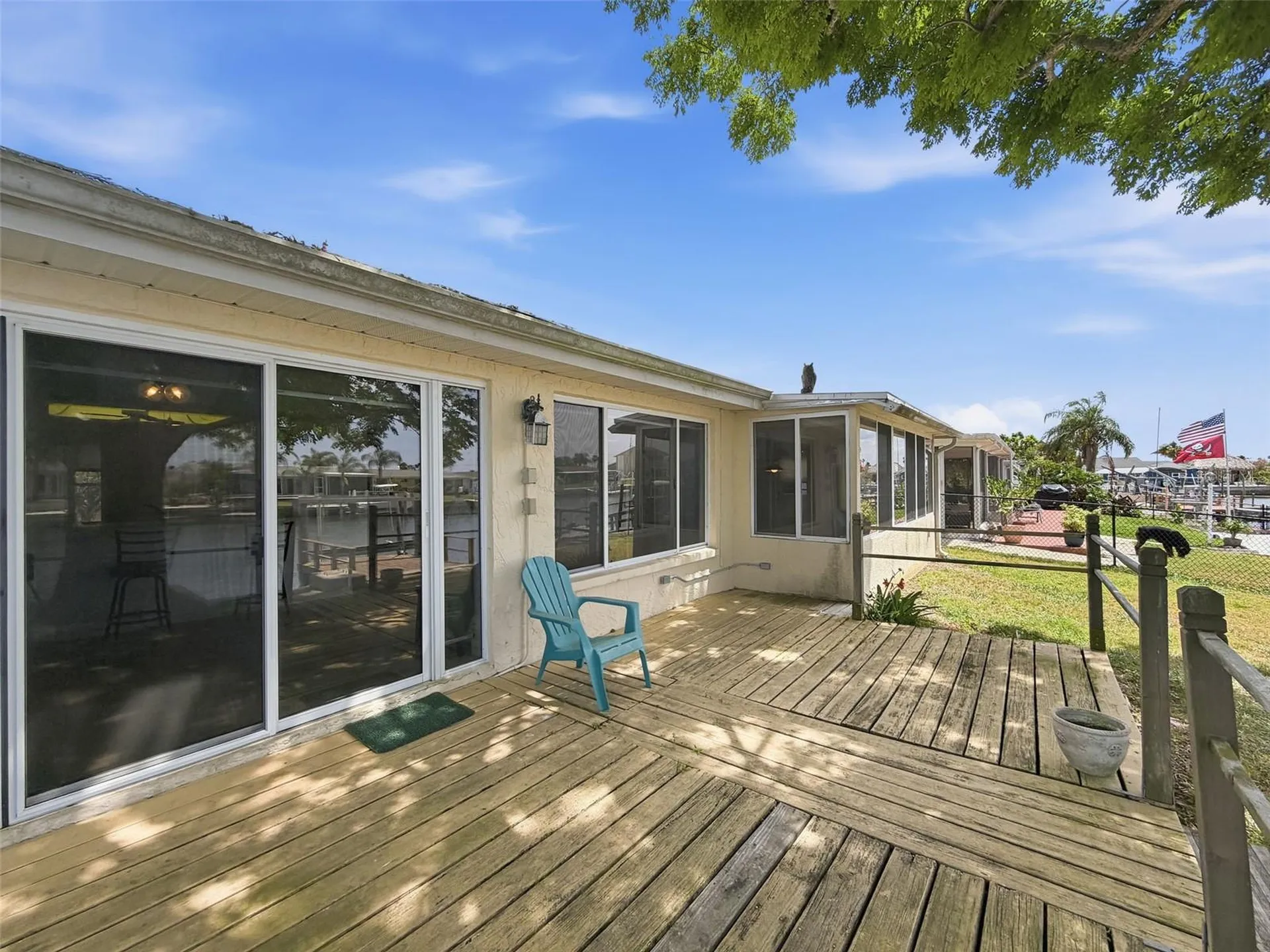 12813 3rd Isle Hudson FL 34667