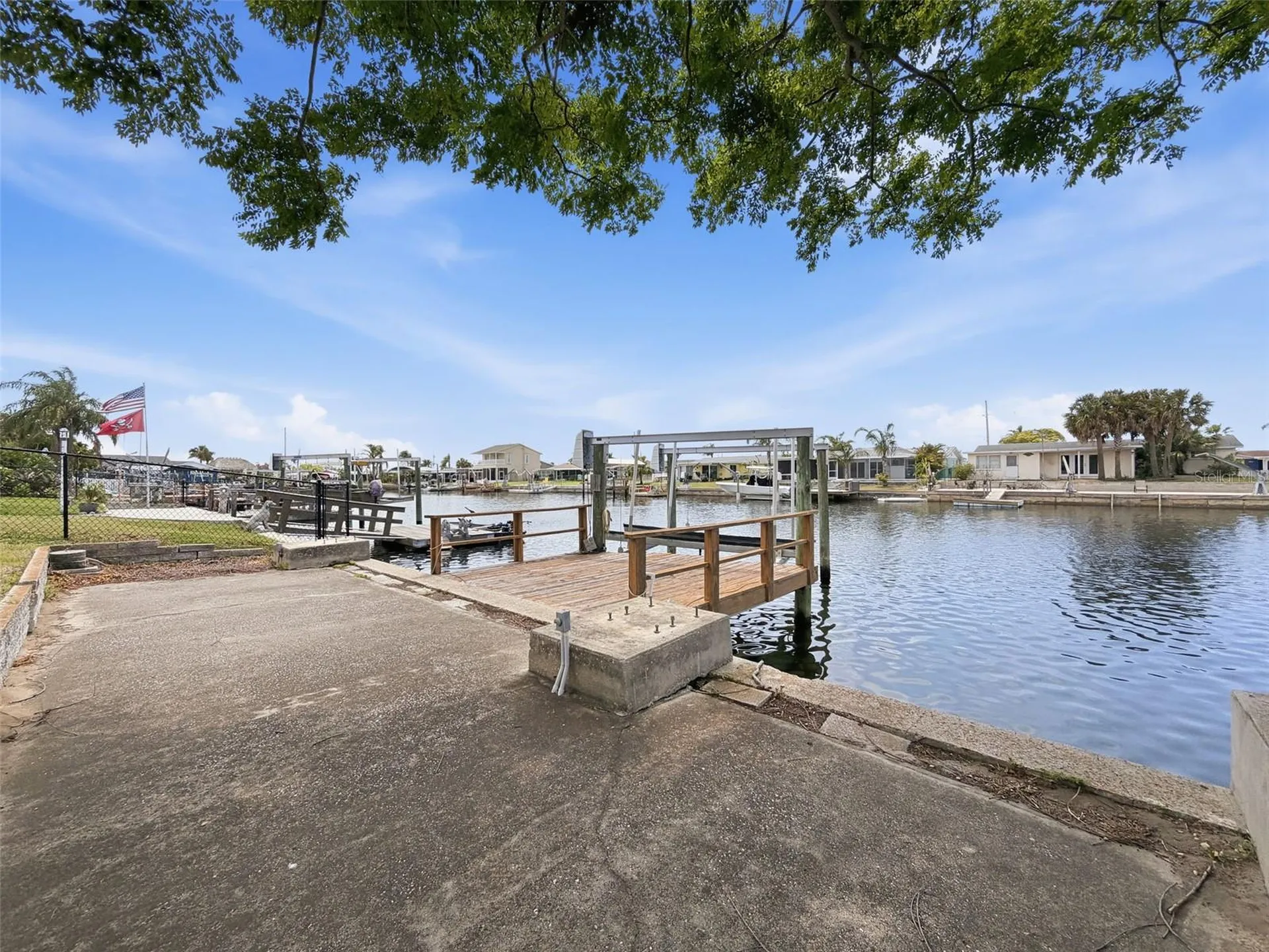 12813 3rd Isle Hudson FL 34667