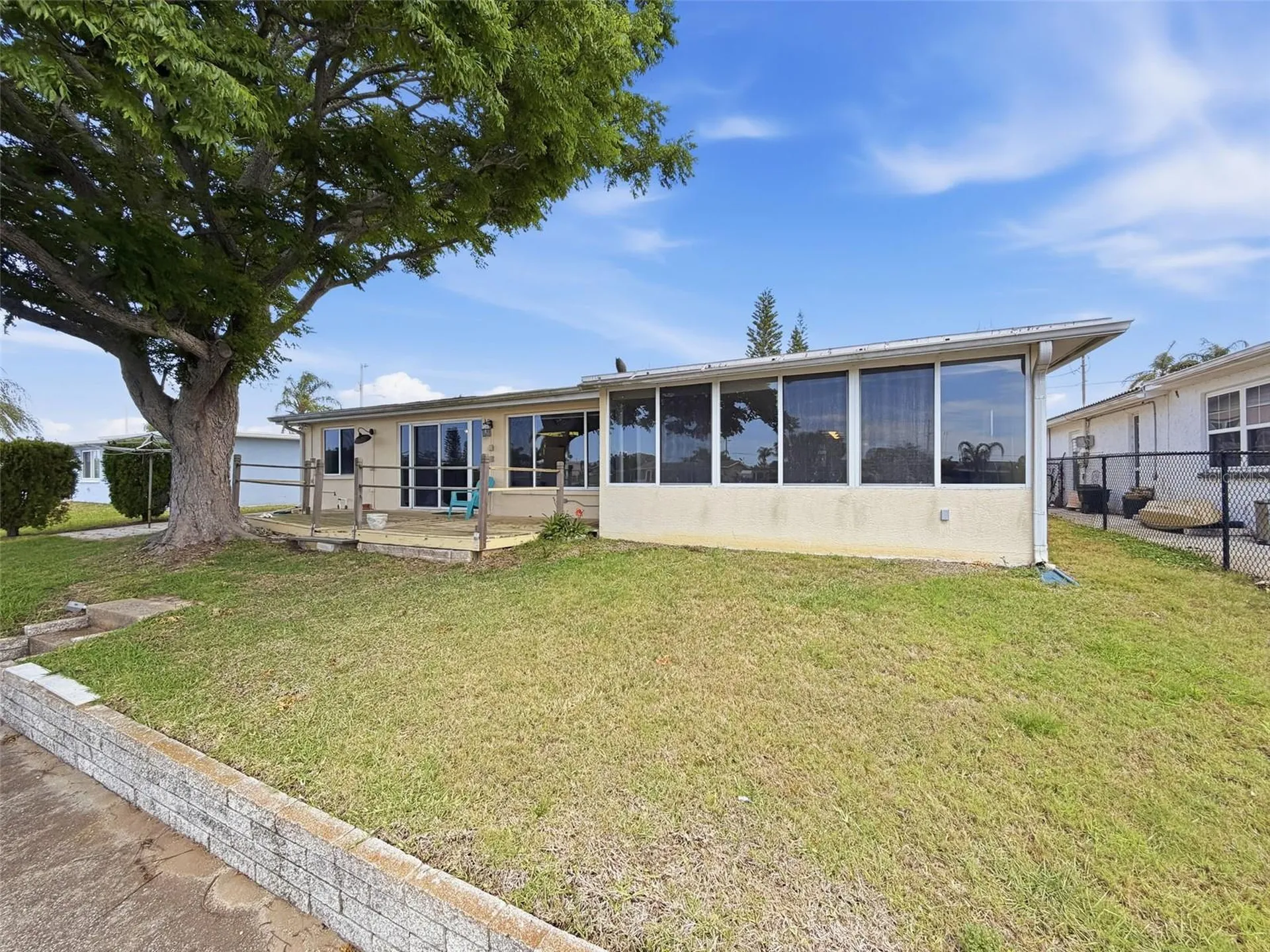 12813 3rd Isle Hudson FL 34667