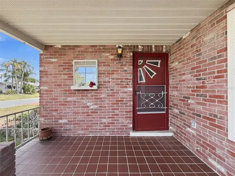12813 3rd Isle Hudson FL 34667
