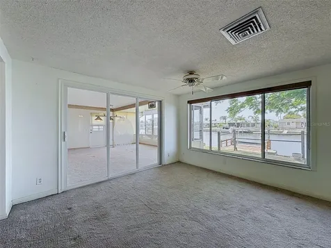 12813 3rd Isle Hudson FL 34667