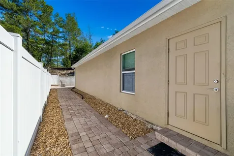 107 Park Hurst Lane Deland FL 32724