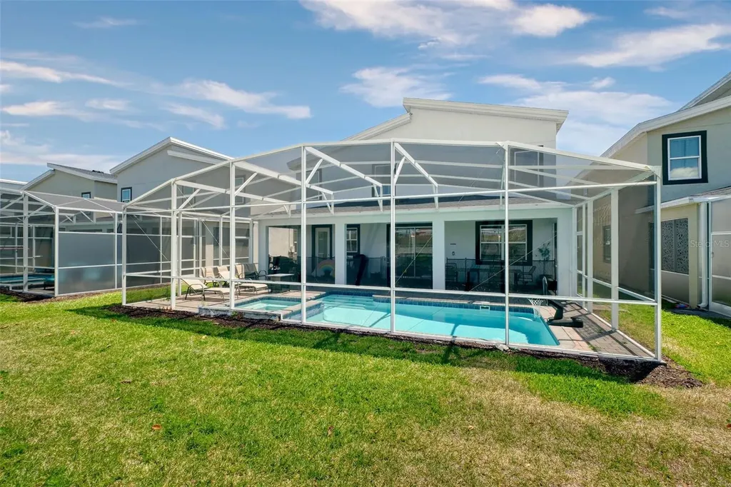9102 Sommerset Hills Drive Davenport FL 33896