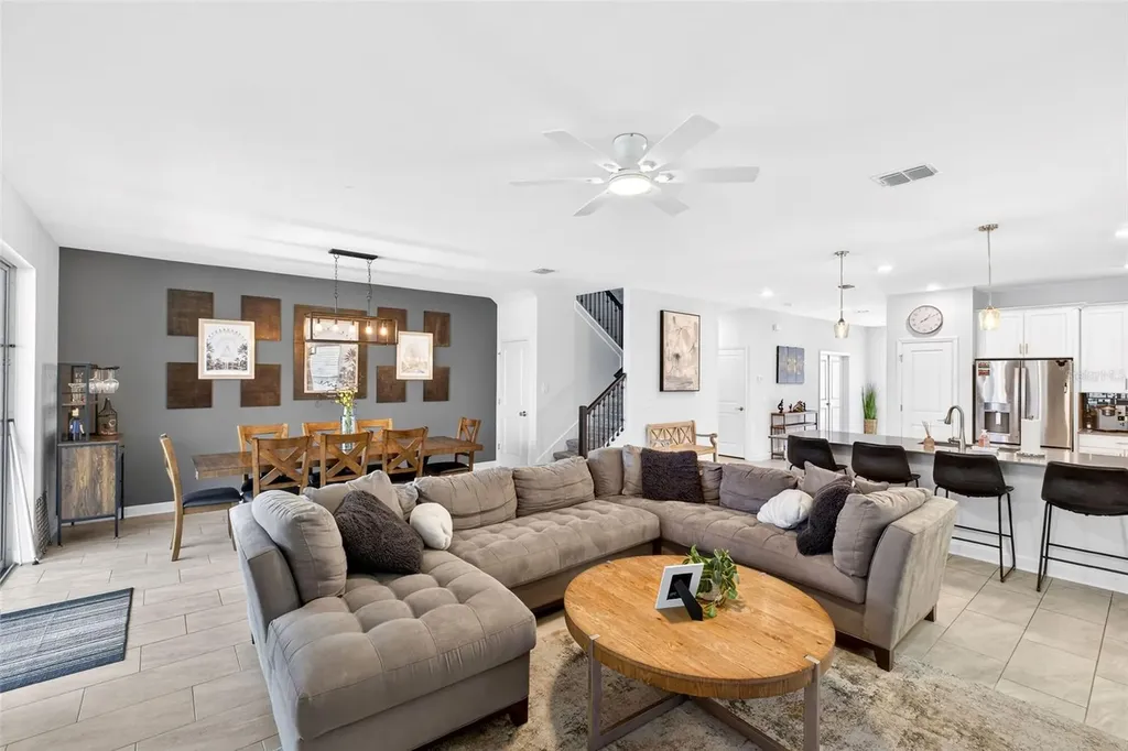 9102 Sommerset Hills Drive Davenport FL 33896