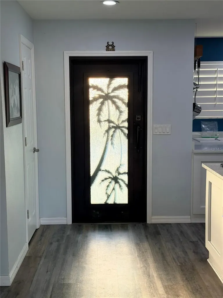 3708 Royal Palm Drive Bradenton FL 34210
