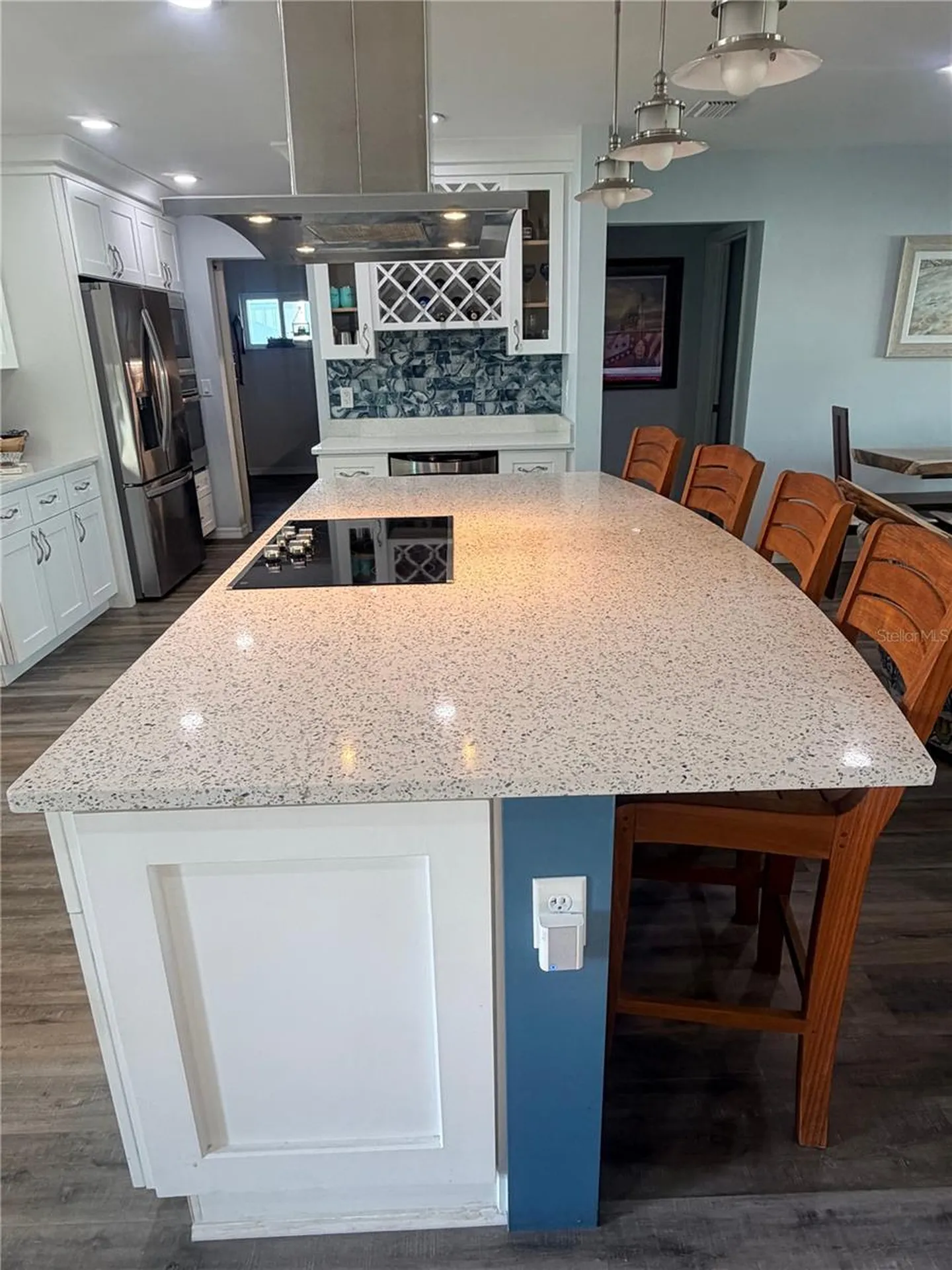 3708 Royal Palm Drive Bradenton FL 34210