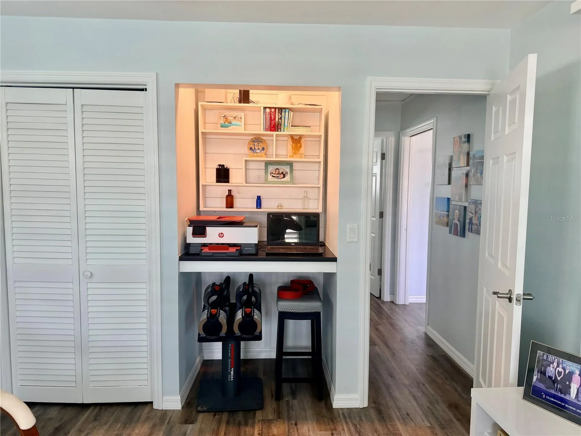 3708 Royal Palm Drive Bradenton FL 34210