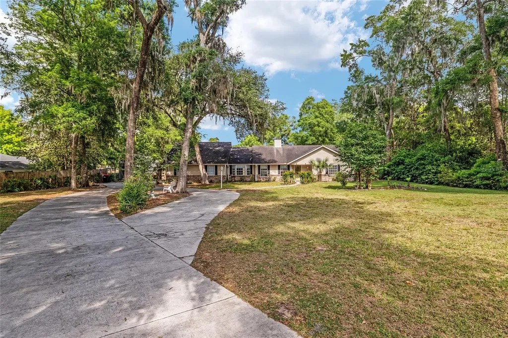4901 SE 39th Court Ocala FL 34480