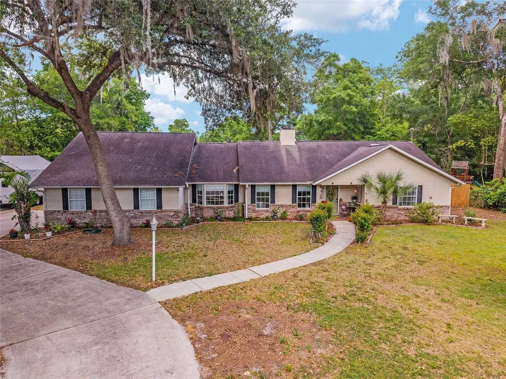 4901 SE 39th Court Ocala FL 34480