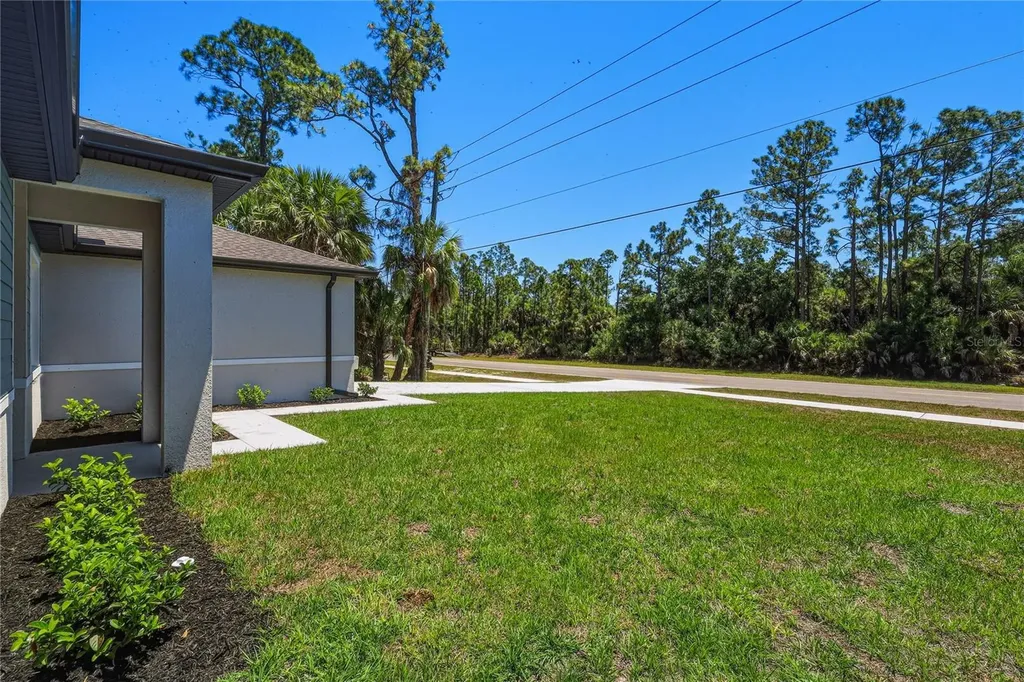 2843 S Chamberlain Boulevard North Port FL 34286