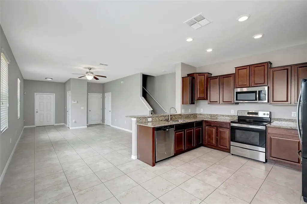 2227 Golden Falcon Drive Ruskin FL 33570