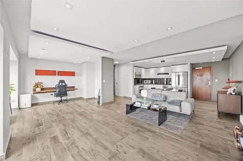 103 Ave. De Diego San Juan PR 00911