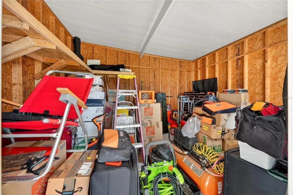 31609 Terrace Drive Tavares FL 32778