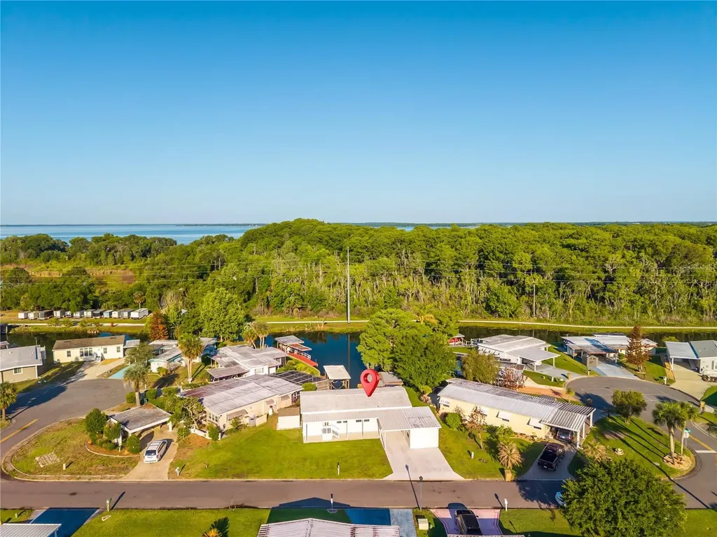 31609 Terrace Drive Tavares FL 32778