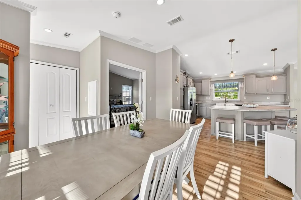 31609 Terrace Drive Tavares FL 32778