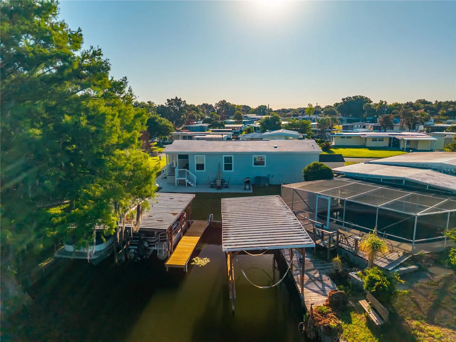 31609 Terrace Drive Tavares FL 32778