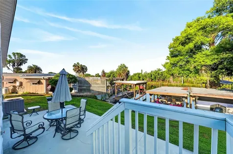 31609 Terrace Drive Tavares FL 32778