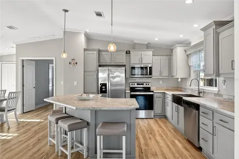 31609 Terrace Drive Tavares FL 32778