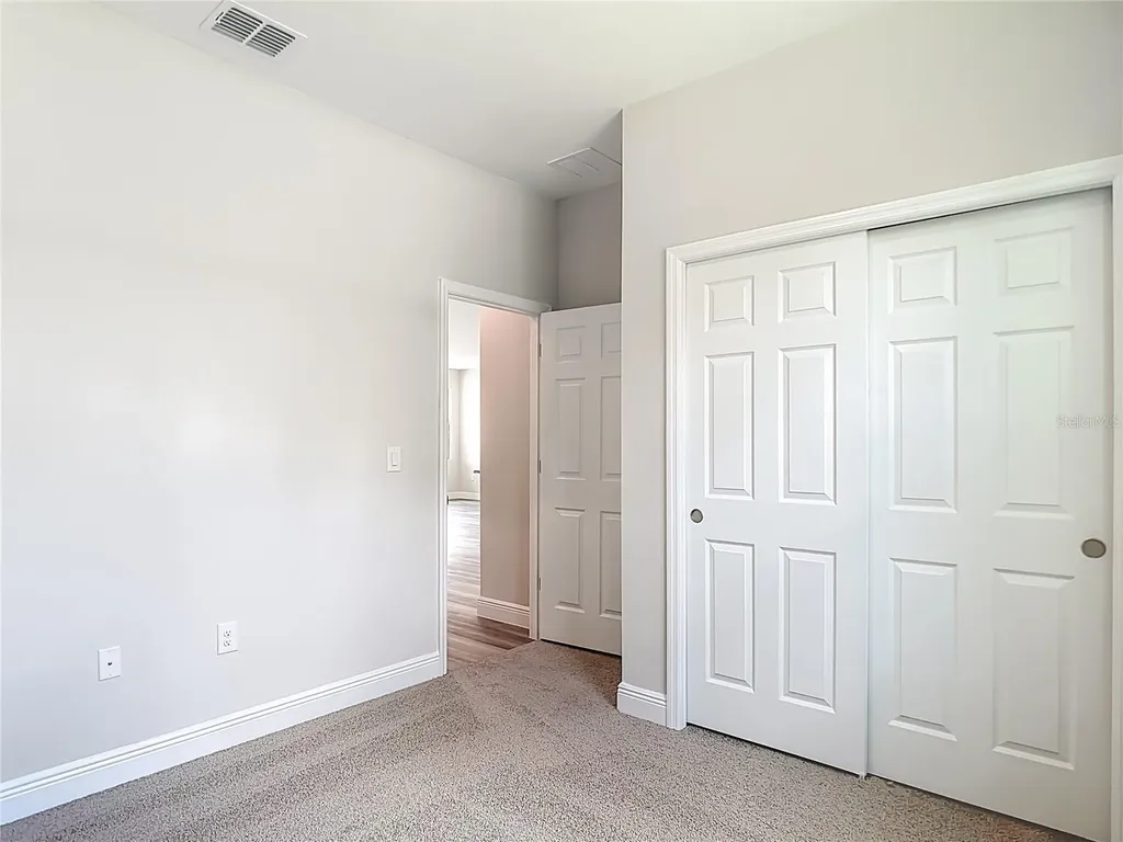 4329 N Chamberlain Boulevard North Port FL 34286