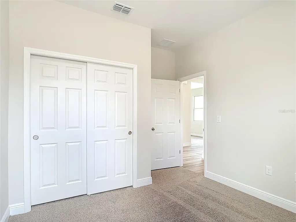 4329 N Chamberlain Boulevard North Port FL 34286